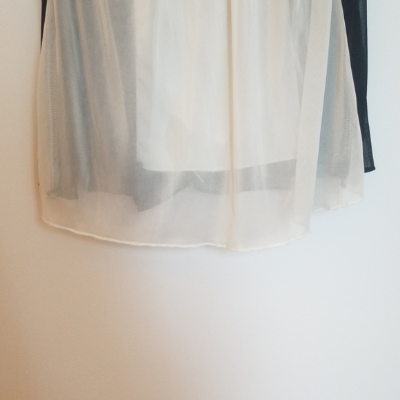 B&W strapless mini dress - Picture 3 of 4